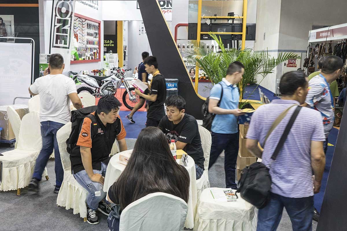 HFK参加重庆第十五届中国国际摩托车博览会